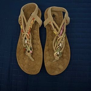 Secret Celebrity Strappy Sandals NWOT